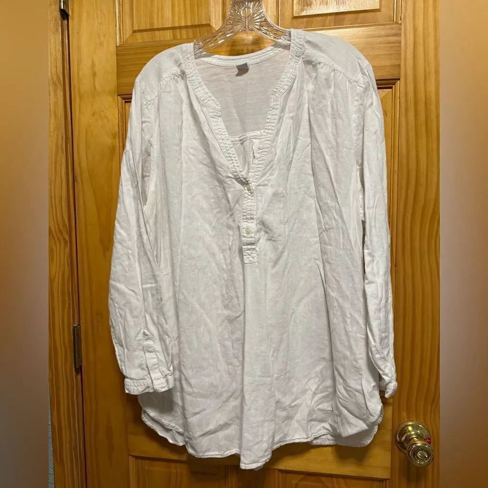 Old Navy Cream size XXL Long Sleeve blouse
